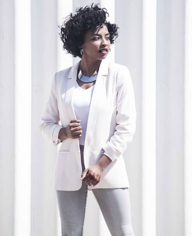Beautiful Woman In Cool Fashion And Style #style #fashion #styles #stylemagazine #beverlyhills #beverlyhillsmagazine