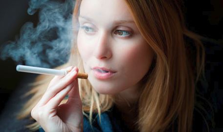 What You Need To Know About e-cigarettes & Your Skin #beauty #beverlyhills #beverlyhillsmagazine