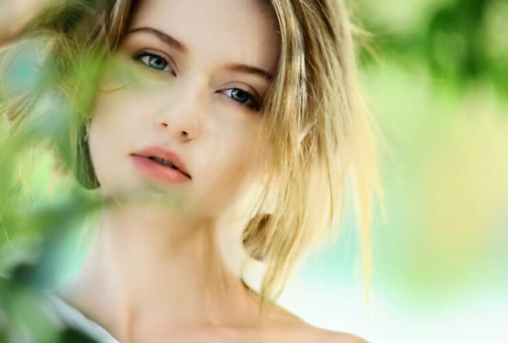 11 Surprising Skin Sins That Age Your Face #plasticsurgery #beautymagazine #skincare #skin #health #beverlyhills #beverlyhillsmagazine #bevhillsmag