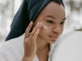 How To Combat Signs of Skin Aging