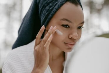 How To Combat Signs of Skin Aging