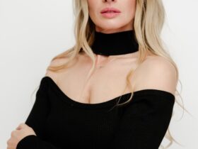 Exclusive Interview with Katya Dunko #bevhillsmag #beverlyhillsmagazine #beverlyhills #kaatydunko #idrankfromthenile #books #bookauthors