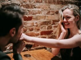 Beauty Tips For A First Date #beautytips #beautysecrets #bevhillsmag #beverlyhills #beverlyhillsmagazine