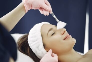 Beyond the Price Tag: What Defines Luxury Beauty Today? #LuxuryBeauty #LuxurySkincare #BeautyTrends #LuxuryLifestyle #PremiumBeauty #BeautyInnovation #LuxuryWellness