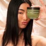 The Art of Luxury Haircare: Benefits of Castor Oil #GiovanniCosmetics #LuxuryHaircare #CastorOilHaircare #LuxuryBeauty #HollywoodBeauty #HealthyLookingHair #ProfessionalHaircare