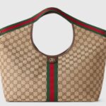 Gucci: Luxury Fashion for the World #Gucci #LuxuryFashion #DesignerStyle #GucciHandbags #ModernFashion #FashionForWomen #ShopFashionOnline #BevHillsMag #BeverlyHills #BeverlyHillsMagazine