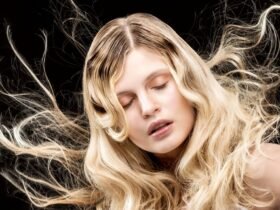 How to Prevent Heat Damage for Healthy Luxury Hair #LuxuryHairCare, #LuxuryBeauty, #HealthyHair, #HairCareTips, #HeatProtection