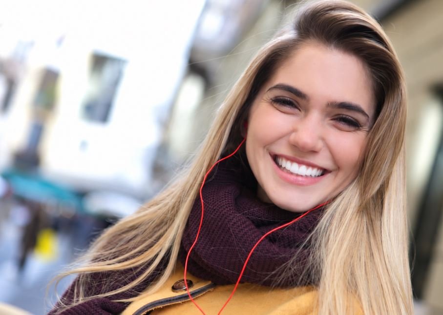 Luxury Smile Enhancements for a Confident You #LuxurySmile #LuxuryLifestyle #CosmeticDentistry #DentalImplants #SmileMakeover #BeautifulSmile #DentalCare