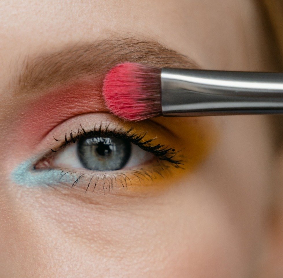 Makeup Essentials for Spring This Year #makeup #beauty #beverlyhills #beverlyhillsmagazine