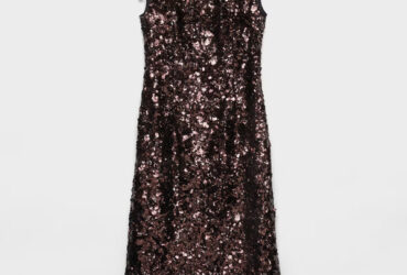 PRADA: Luxury Shopping Guide for Modern Style #BevHillsMag, #BeverlyHills, #BeverlyHillsMagazine, #LuxuryFashion, #ModernStyle, #ShopFashionOnline, #PRADA