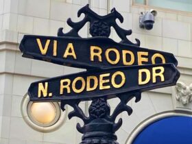 Explore the Glamorous City of Beverly Hills, California #beverlyhills #beverlyhillsmagazine #cityofbeverlyhills #bevhillsmag #lovebeverlyhills #rodeodr