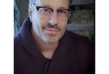 Award Winning Novelist Stephen G. Eoannaou #meettheauthor #amazingwriters #goodbooks #bevhillsmag #beverlyhillsmagazine #beverlyhillsmagazine