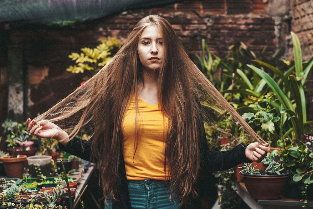 Tips and Tricks for Healthy Hair Growth #beauty #hairgrowth #beautytips #beverlyhills #beverlyhillsmagazine