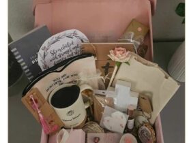 Best Christian Gifts: Lorilei Cooley Curated Gift Boxes #bevhillsmag #beverlyhills #beverlyhillsmagazine #christian #gifts #giftideas #giftboxes