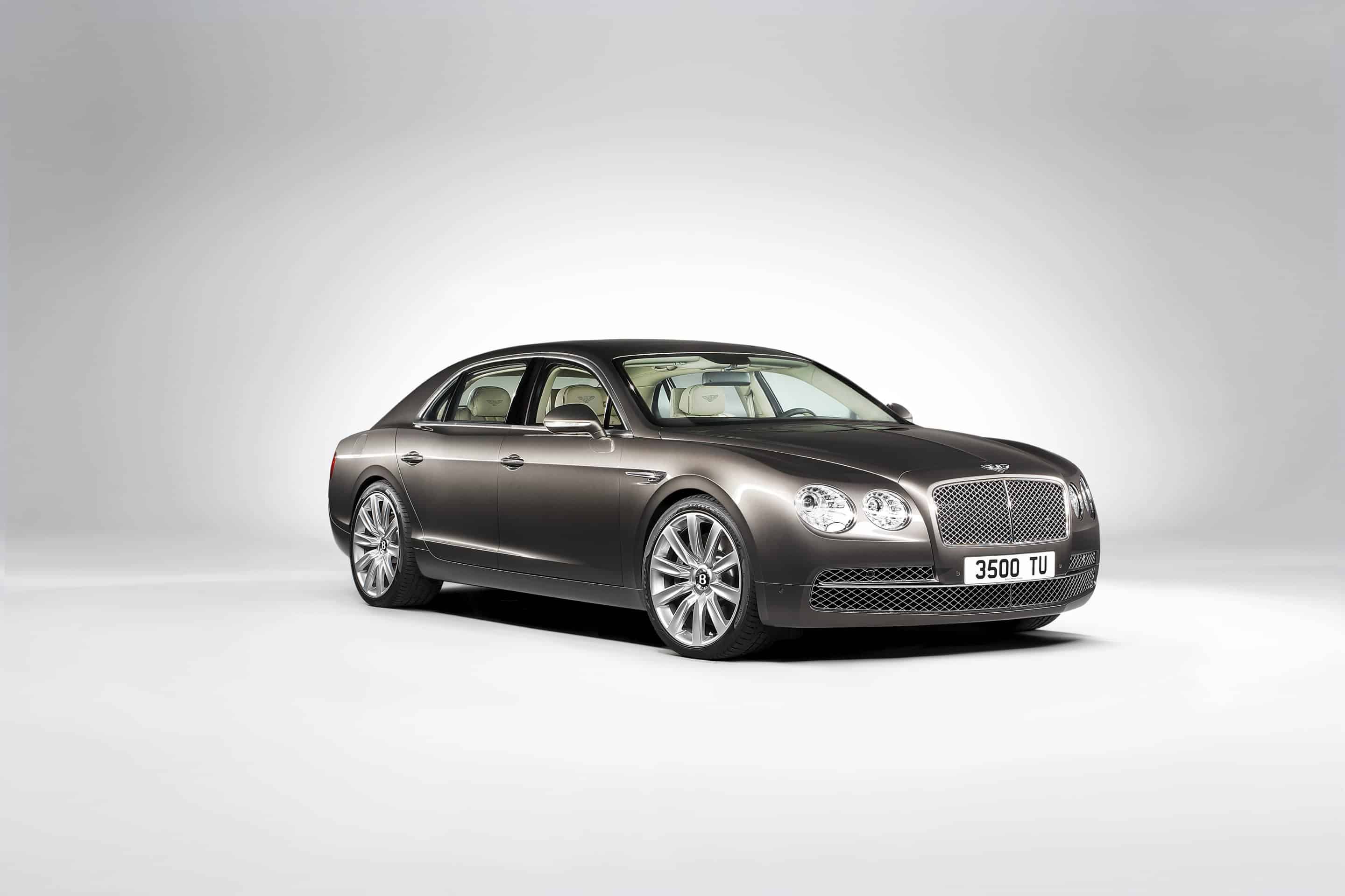 Bentley-Flying-Spur-Rich-Cars-Car-Magazine-VIP-Style-Cars-Dream-Cars-Most-Expensive-Cars-Beverly-Hills-Magazine