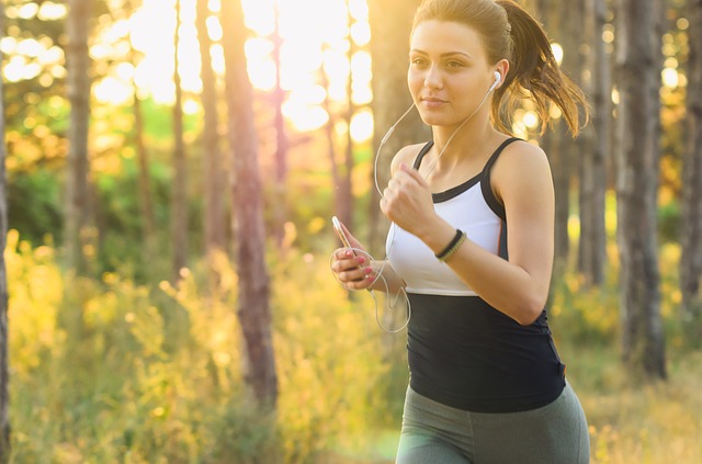 3 Strength Exercises Every Woman Should Do