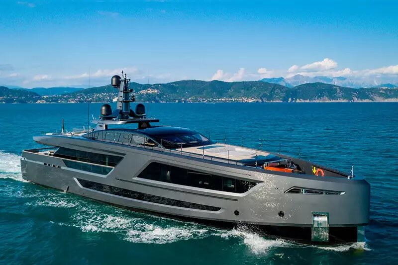 Baglietto Panam 40M #yachts #luxurycharteryachts #bevhillsmag #beverlyhillsmagazine #beverlyhills