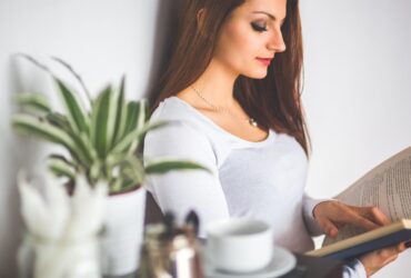10 Luxurious Ways To Treat Yourself #beverlyhills #beverlyhillsmagazine #bevhillsmag #treatyourself #strengthenyourimmunesystem #spoilyourself #takingcareofyourskin #self-careroutine