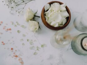 10 Luxurious Ways To Treat Yourself #beverlyhills #beverlyhillsmagazine #bevhillsmag #treatyourself #strengthenyourimmunesystem #spoilyourself #takingcareofyourskin #self-careroutine