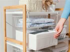 10 Space-Saving Tips and Tricks for Small Apartments #beverlyhills #beverlyhillsmagazine #clutter-freespace #pocketedorganizers #storagecontainers #hangingdoororganizers