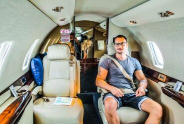 12 Considerations When Chartering a Private Jet #beverlyhills #beverlyhillsmagazine #bevhillsmag #privatejet #charteringaprivatejet #flyprivately #charterbroker #commericalflights
