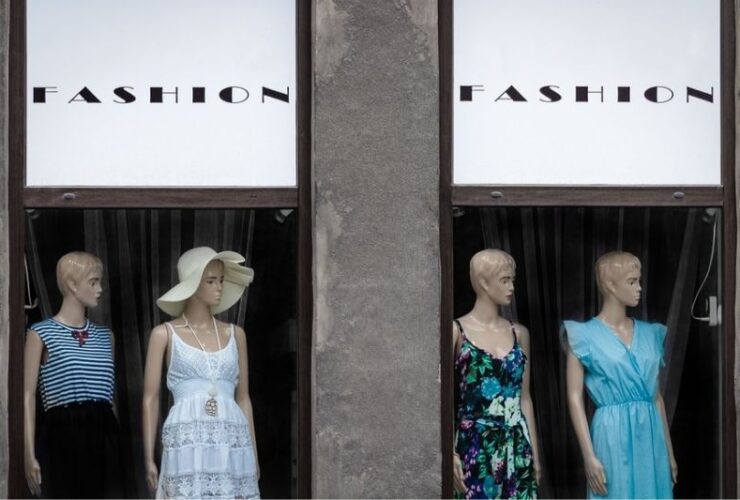 3 Markets Underserved By The Fashion World #fashionworld #fashionindustry #fashionbrand #luxurybrand #swimwearindustry #beverlyhills #beverlyhillsmagazine #bevhillsmag