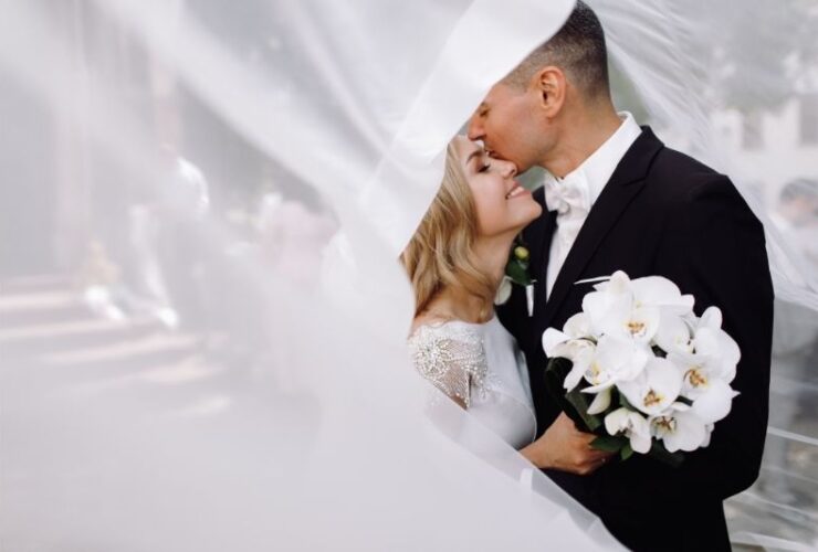 3 Ways to Make Your Wedding Memorable #beverlyhills #beverlyhillsmagazine #bevhillsmag #memorablewedding #unforgettablewedding #beautifulvenue #stunningweddingbouquet #weddingplanner