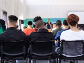 4 Benefits Of Studying Abroad:#beverlyhills #beverlyhillsmagazine #studyingabroad #abroad #studying #students #goingtocollege #education #university #travelabroad