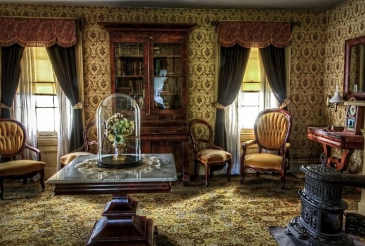 4 Furniture Pieces That Will Ensure You Relax #beverlyhills #beverlyhillsmagazine #bevhillsmag #piecesoffurniture #timesofhardship #recliners #fishtank #relaxinyourhome #relaxation