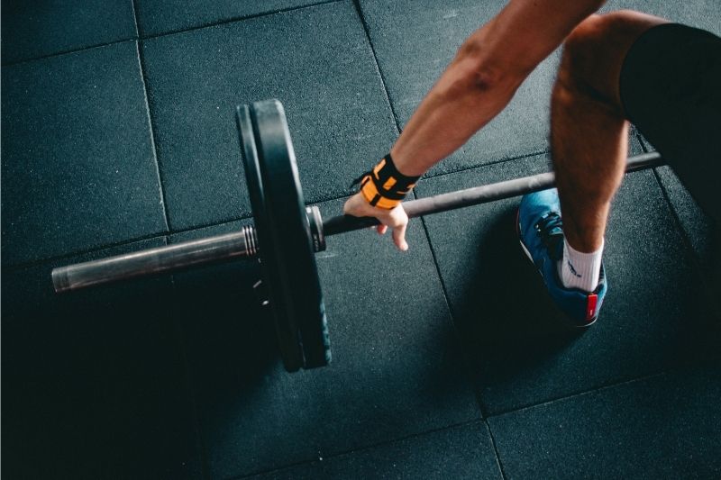 4 Reasons Why Your Workout Gear Matters #beverlyhills #beverlyhillsmagazine #workoutgear #activewear #workoutsessions #gyms #fitnessroutine #exercisegear #workingout #bevhillsmag