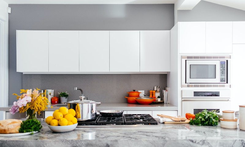 Beverly Hills Magazine 4 Tips to Know When Hiring a Kitchen Remodeling Contractor