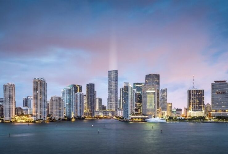 4 Top Most Luxurious Residences In Miami #beverlyhills #beverlyhillsmagazine #bevhillsmag #luxuriousresidences #luxuryliving #unabrickellresidences #theperigon #baccaratresidence #waldorfastoriaresidence