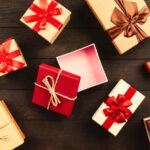5 Gift Ideas for the Holidays: #beverlyhills #beverlyhillsmagazine #bevhillsmag #giftideas #holiday #holidaygiftideas #shopping #shoppingfortheholidays #gifts #giftgiving