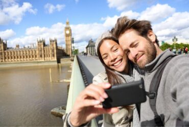 5 Reasons You Need A Companion When Travelling #beverlyhills #beverlyhillsmagazine #datingsites #seekingtravelpartners #fellowtravelers