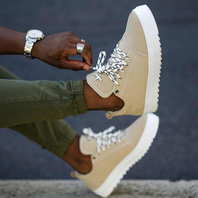 5 Reasons You Should Wear Designer Sneakers for Men #beverlyhills #beverlyhillsmagazine #designersneakers #uniquestyle #pairoffootwear