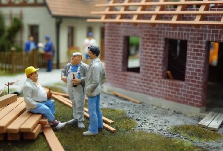 5 Rookie Roofing Mistakes To Avoid:#beverlyhills #beverlyhillsmagazine #roofingmistakes #roofing #homerenovations #roofingcontractors #roof #roofmaintenance #roofrepair