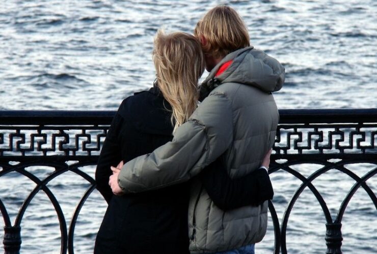 5 Tips for Repairing Your Romantic Relationship #beverlyhillsmagazine #beverlyhills #bevhillsmag #coupletherapy #romanticrelationship #specialgateway #lookyourbest #valetine'sdayfestivities