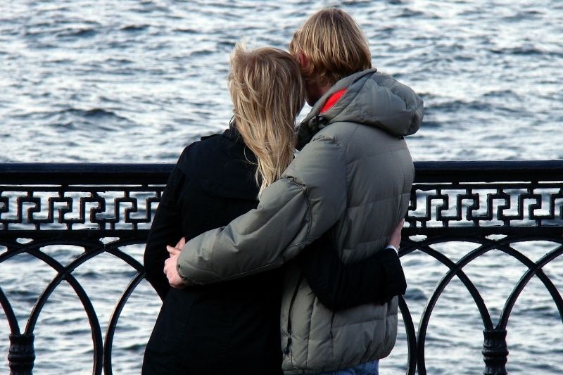 5 Tips for Repairing Your Romantic Relationship #beverlyhillsmagazine #beverlyhills #bevhillsmag #coupletherapy #romanticrelationship #specialgateway #lookyourbest #valetine'sdayfestivities