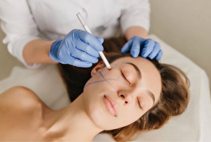 5 Useful Tips for Your First Botox Therapy #beverlyhills #beverlyhillsmagazine #bevhillsmag #botoxtreatment #botoxtherapy #cosmeticprocedure #cosmetictreatment