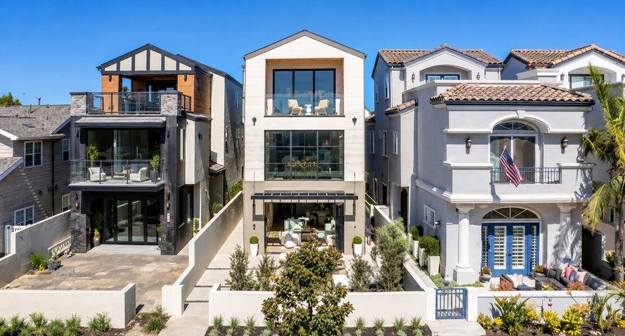 Coastal Luxury Living: Inside a Stunning Modern Beach Home #LuxuryRealEstate #LuxuryHomes #HuntingtonBeach #CoastalLiving #CaliforniaLuxury #OrangeCountyRealEstate #LuxuryLifestyle #DreamHome #ModernLuxury #CoastalHome