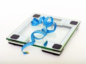 6 Different Types Of Scales And Their Uses #beverlyhills #beverlyhillsmagazine #typesofscales #measureweight #measurevolume #electricscales #hangingscales #platformscales #balancescales #digitalscales #bevhillsmag