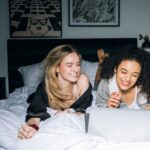 6 Great Ideas For When You're Having A Sleepover #beverlyhills #beverlyhillsmagazine #sleepover #fashion #sleepover #funactivitiy #camping #watchyourfavouritemovie #bevhillsmag