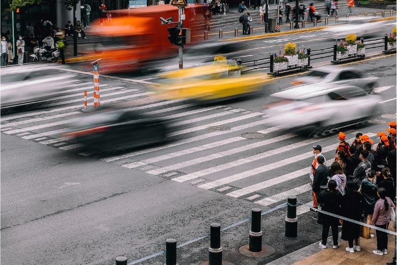 6 Main Causes Of Pedestrian Accidents #beverlyhills #beverlyhillsmagazine #bevhillsmag #pedestrianaccidents #caraccident #drivinginbadweather #typeofaccident #bevhillsmag