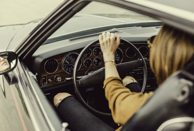 6 Reasons Why You Should Learn How To Drive #beverlyhills #beverlyhillsmagazine #learnhowtodrive #practicalskill #drivinglicense #drivinglessons #improveyourmentalhealth #boostyourconfidence #bevhillsmag