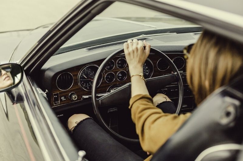 6 Reasons Why You Should Learn How To Drive #beverlyhills #beverlyhillsmagazine #learnhowtodrive #practicalskill #drivinglicense #drivinglessons #improveyourmentalhealth #boostyourconfidence #bevhillsmag