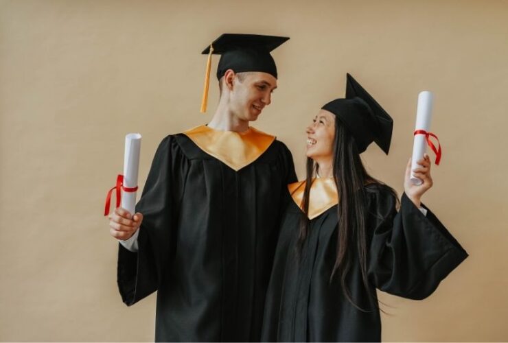 6 Reasons to Pursue a Masters Degree #beverlyhills #beverlyhillsmagazine #master'sdegree #postgraduateprogram #enhanceyourknowledge #careerpaths #bachelor'sdegree #graduateprogram #highereducation #bevhillmag