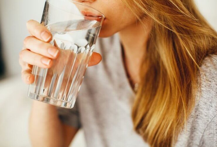 6 Surprising Facts About Water : #beverlyhills #beverlyhillsmagazine #water #factsaboutwater #drinkingwater #cleanwater #benefitsofwater #freshwater #bevhillsmag