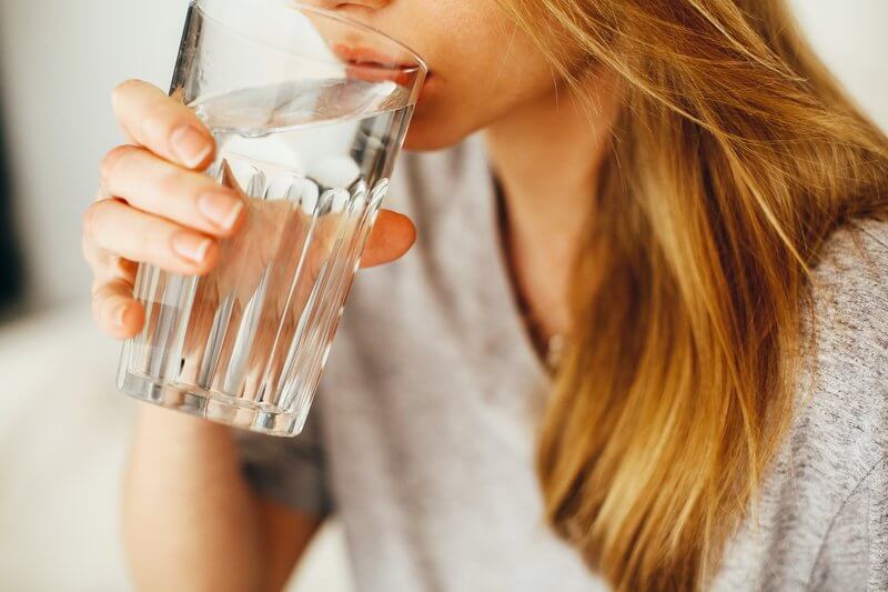 6 Surprising Facts About Water : #beverlyhills #beverlyhillsmagazine #water #factsaboutwater #drinkingwater #cleanwater #benefitsofwater #freshwater #bevhillsmag