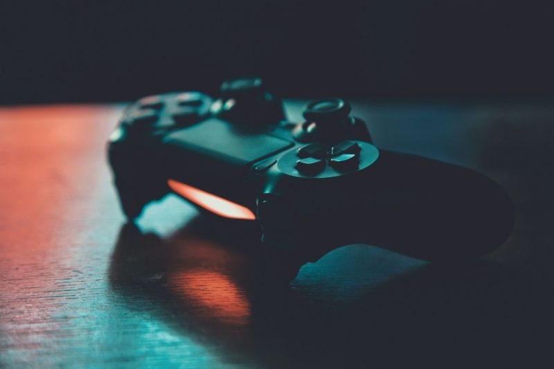 6 Tips To Help Enhance Your Gaming Experience #beverlyhillsmagazine #bevhillsmag #beverlyhills #gamingexperience #gamingindustry #formofentertainment #professionalgamers #gamingparty
