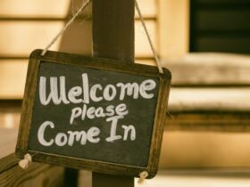 6 Tips To Help You Sell Your Mobile Home Fast #beverlyhillsmagazine #beverlyhills #bevhillsmag #mobilehome #sellingamobilehome #potientialbuyer #mobilehome